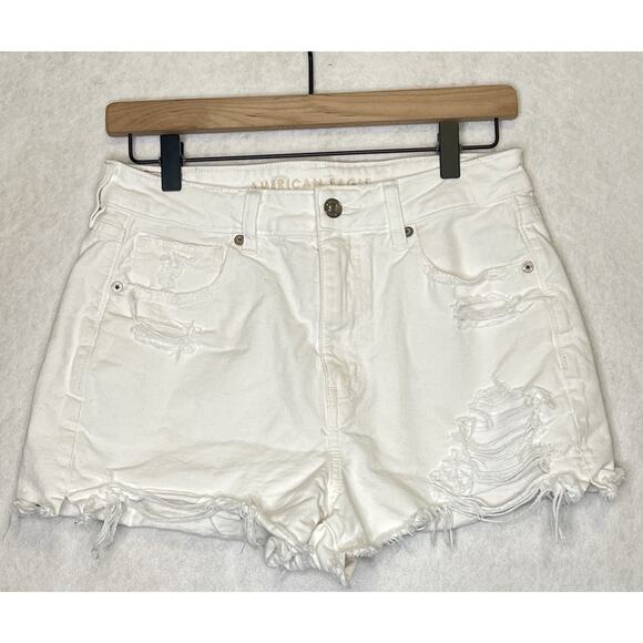 American Eagle Mom Short Size 6 White Cut Off Distressed - Picture 1 of 8